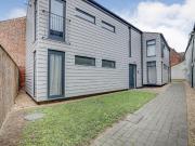 1 bedroom semi detached house to rent