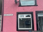 1 bedroom semi detached house to rent