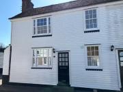 1 bedroom Semi detached house to rent in Church Street,...