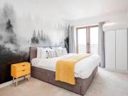 1 bedroom serviced apartment for rent in Grosvenor Road,...