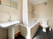 1 Bedroom Shared House for rent in Woodsley Road