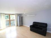 1 Bedroom Shared Living/roommate Croydon Great London...