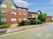 1 Bedroom Shared Living/roommate Eastfield Road...