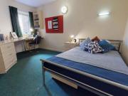 1 Bedroom Shared Living/roommate Huddersfield...