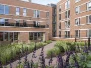 1 Bedroom Shared Living/roommate Leicester...