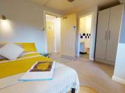 1 Bedroom Shared Living/roommate Liverpool Liverpool...