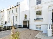 1 Bedroom Shared Living/roommate London Greater London...