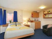 1 Bedroom Shared Living/roommate Loughborough...