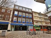 1 Bedroom Shared Living/roommate Woking Surrey 93492621