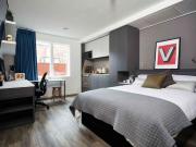 1 Bedroom Shared Living/roommate York York 90479181