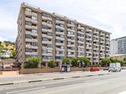 1 Bedroom Studio Apartment To Let in Green Point
