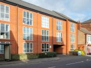 1 Bedroom Studio Flat 1 Bedroom Studio Flat