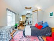 1 Bedroom Studio Flat