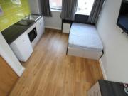 1 bedroom Studio flat To Let