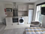 1 Bedroom Studio House to Rent