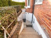 1 Bedroom Studio House to Rent