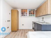 1 Bedroom Studio House to Rent