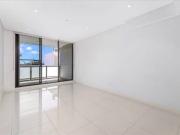 1 bedroom + study apartment in Homebush