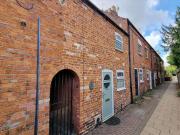 1 Bedroom Terraced House