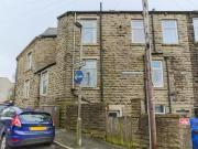 1 bedroom terraced house for rent in Back Beehive...
