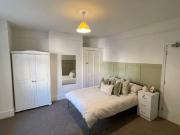 1 bedroom terraced house for rent in Bernard Road,...