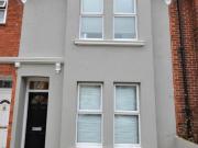 1 bedroom terraced house for rent in Buller Road,...