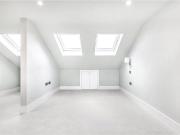 1 bedroom terraced house for rent in Percy Road, London, W12