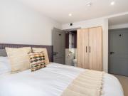 1 bedroom terraced house for rent in Priory Road,...