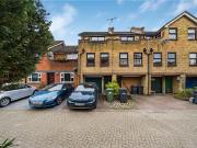 1 bedroom terraced house for sale