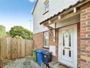 1 bedroom Terraced House To Let
