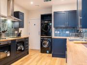 1 bedroom in a house share to rent 1 bedroom in a house share to rent