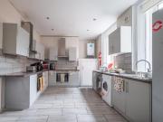 1 bedroom terraced house to rent