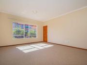 1 Bedroom Townhouse in Wilro Park