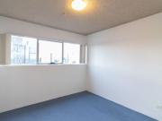 Newly Renovated 1 Bedroom Unit In Great Location!