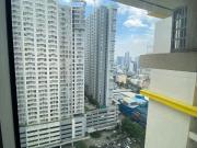 1 Bedroom unit with car Park For lease in Avida towers...