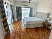 1 Bedroom with Balcony One Serendra For Rent Condo Bgc...