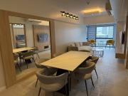 1 Bedroom with Parking The Gentry Residences Condo For...