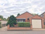 1 Bedrooms Bungalow for rent in Ashleigh Drive,...