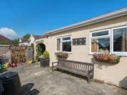 1 Bedrooms Bungalow for rent in Lanchester Close, Herne...