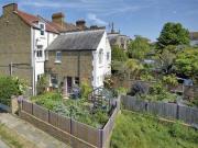 1 Bedrooms Cottage for sale in 2A Herne Avenue, Herne...