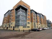 1 Bedrooms Flat for rent in 82 Barrland Street, Glasgow G41
