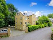 1 Bedrooms Flat for rent in Amarna House, Douglas Downes...