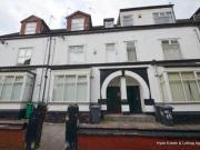 1 Bedrooms Flat for rent in Ash Tree Road, Crumpsall,...