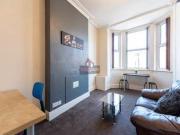 1 Bedrooms Flat for rent in Barrfield Road, Salford,...