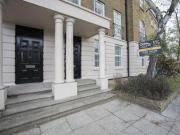 1 Bedrooms Flat for rent in Bishops Terrace, Mill...