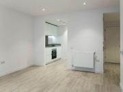 1 Bedrooms Flat for rent in Blyth Road, Hayes UB3