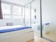1 Bedrooms Flat for rent in Broomfield Street, Mile End,...