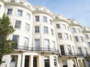 1 Bedrooms Flat for rent in Brunswick Place, Hove, East...