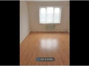 1 Bedrooms Flat for rent in Byron Way, Northolt UB5