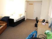 1 Bedrooms Flat for rent in Cardigan Road, Flat 9, Leeds LS6